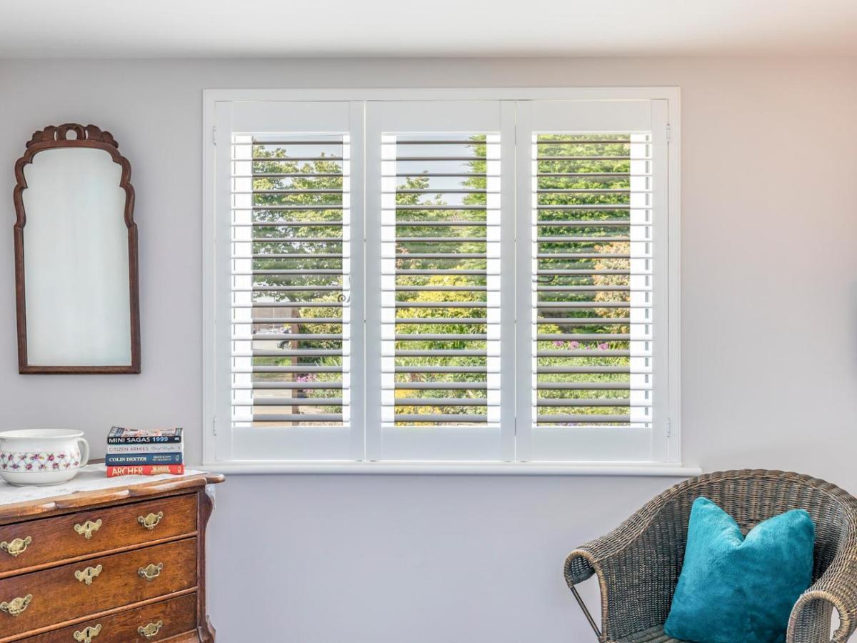 Pass The Keys Charming Apartment Attached To Thatched Cottage Chichester Extérieur photo